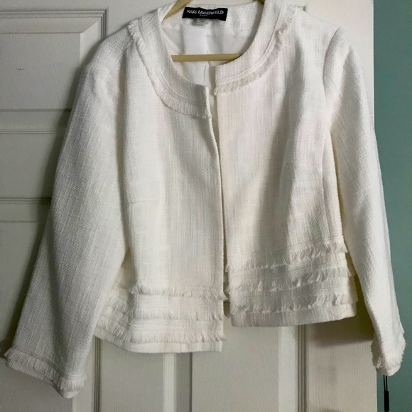 Classy white jacket - Picture 1 of 2